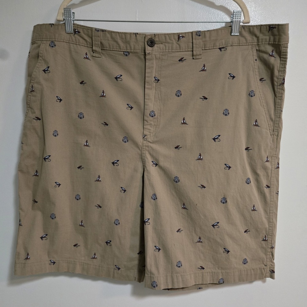 Magellan Outdoor Men Waist 44 Shorts Flat Front Beige 9.5 Inseam Cotton Fishing